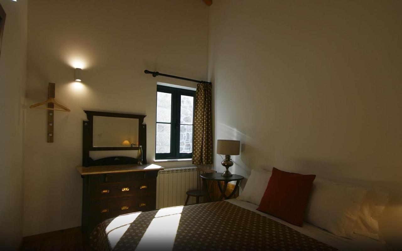 Charming Apt In Historic Building In Serra Da Estrela National Park Vinho  Bagian luar foto
